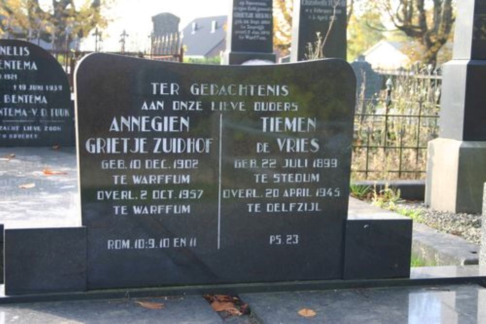 Dutch War Graves Warffum #3