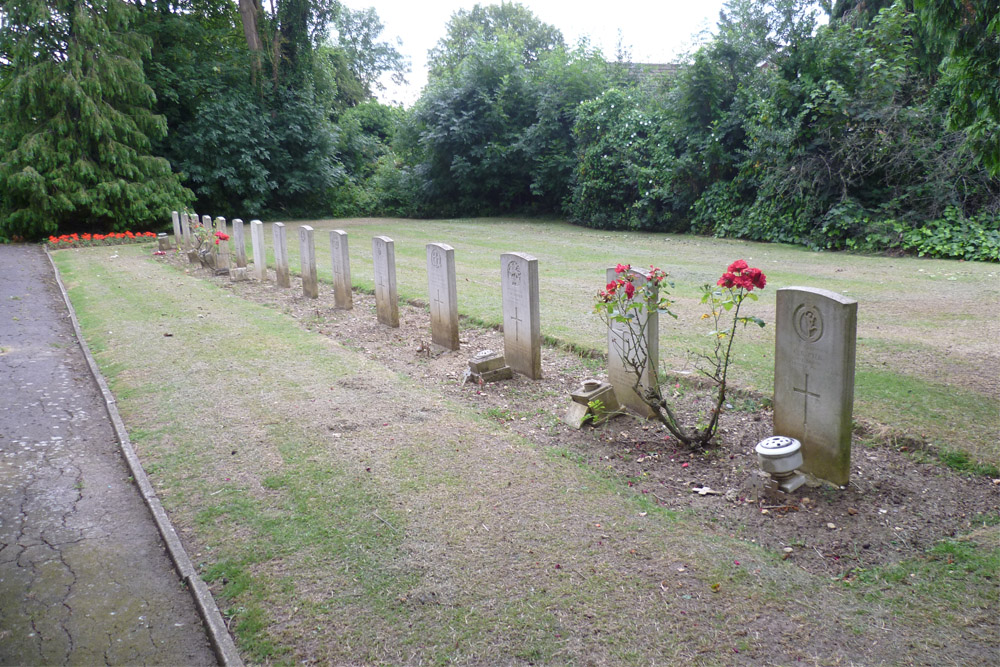 Commonwealth War Graves Southgate Cemetery #1