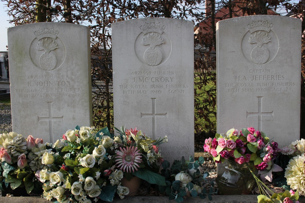 Commonwealth War Graves Outer #2