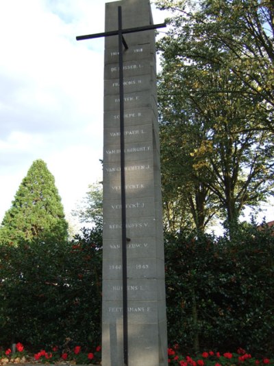 War Memorial Veerle #1