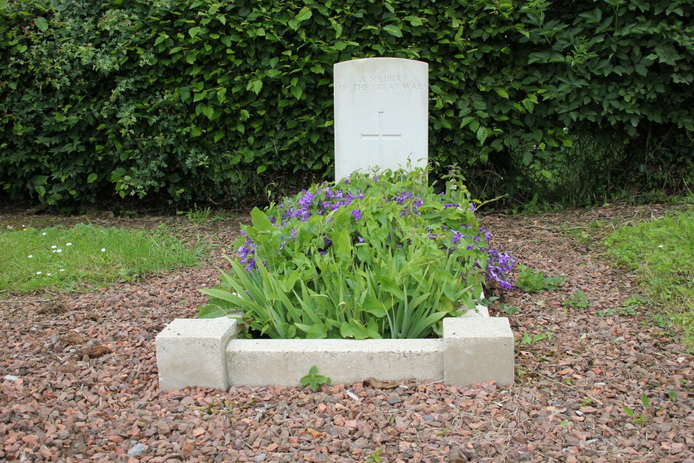 Commonwealth War Grave Ablainzevelle #2