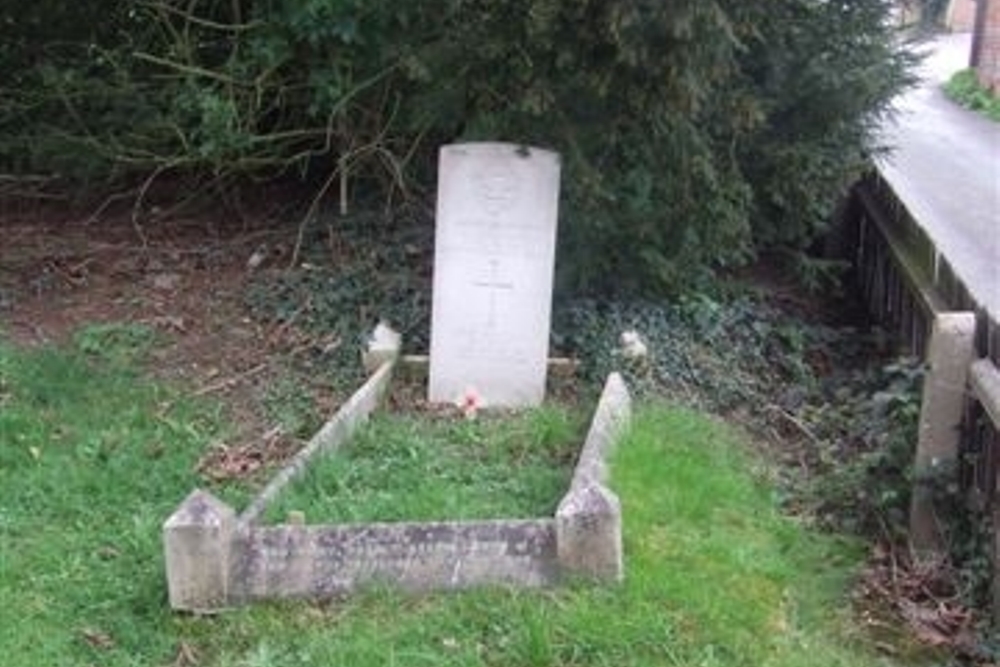 Oorlogsgraf van het Gemenebest St. Lawrence Churchyard