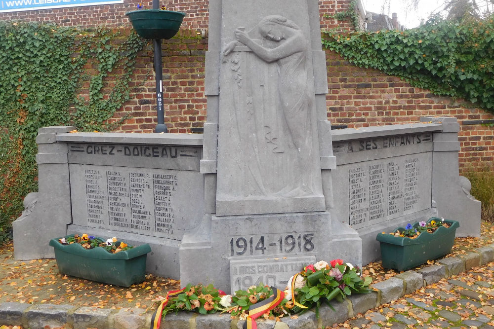 Oorlogsmonument Grez-Doiceau #1