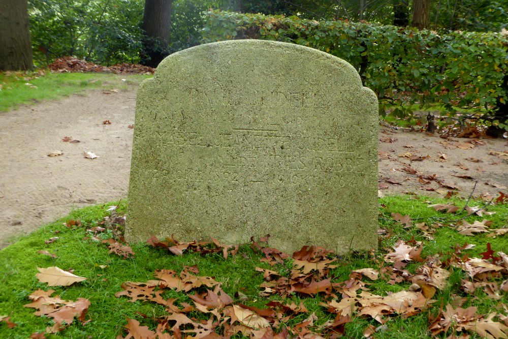 Dutch War Graves Municipal Cemetery Blaricum #2