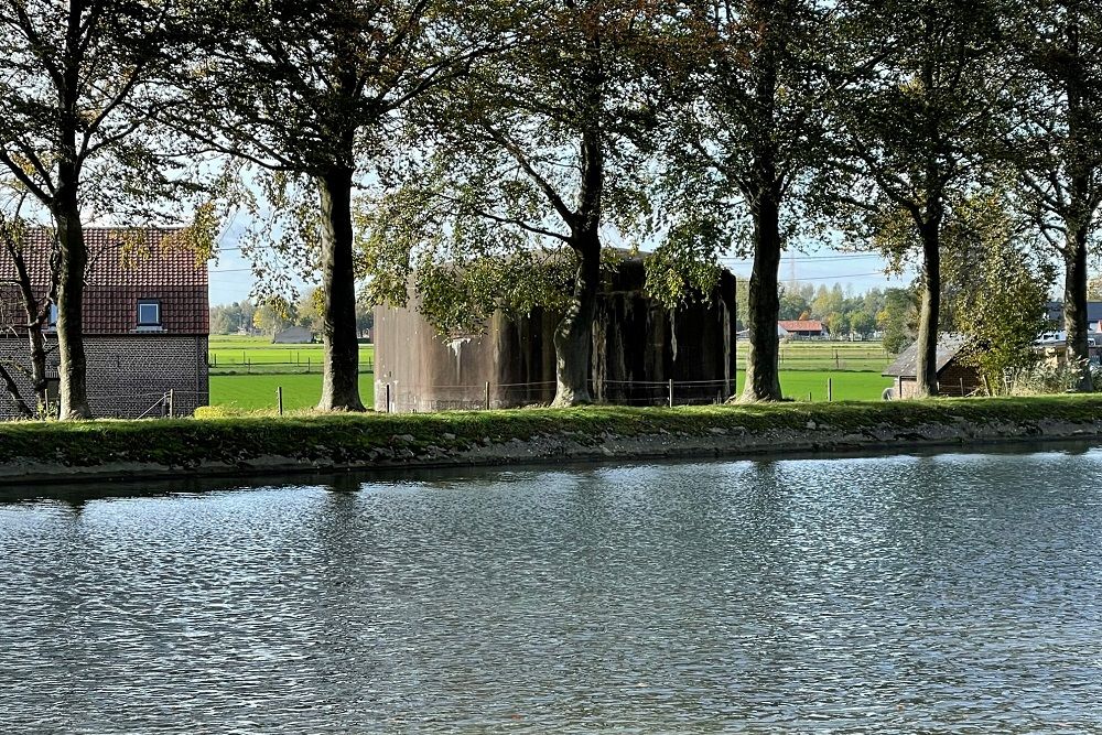 Bunker 23f Border Defence Zuid-Willemsvaart