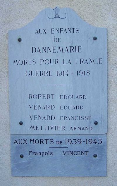 Oorlogsmonument Dannemarie #1