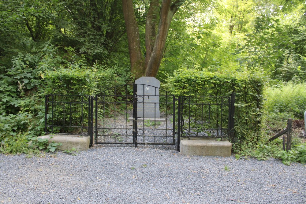 Monument Gexecuteerde Verzetsstrijder Mesvin