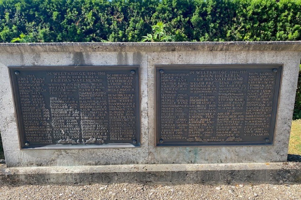 Monument Gesneuvelde Soldaten Eerste en Tweede Wereldoorlog #4