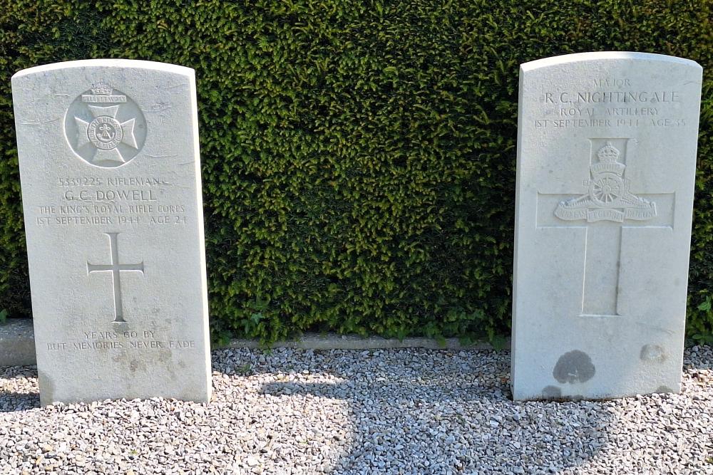 Oorlogsgraven van het Gemenebest Airaines #4