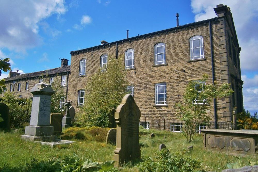 Commonwealth War Graves Pole Moor Baptist Chapelyard Extension