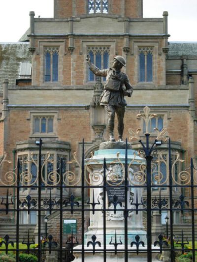 War Memorial Nottingham High School