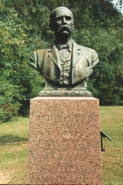 Bust of Captain W. T. Rigby (Union) #1