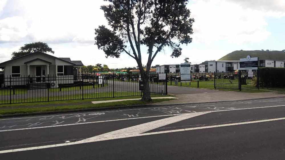 Commonwealth War Graves Mangere Public Cemetery