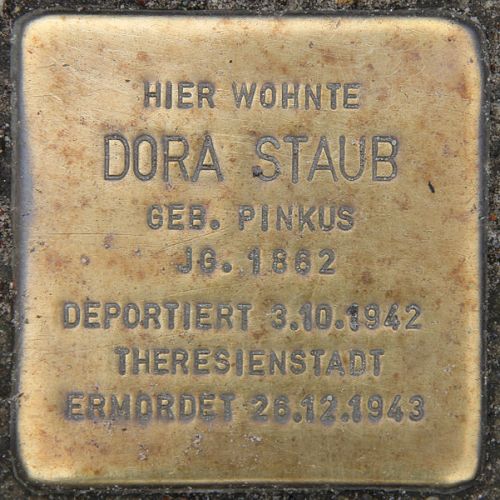 Stolperstein Mnchener Strae 18 #1