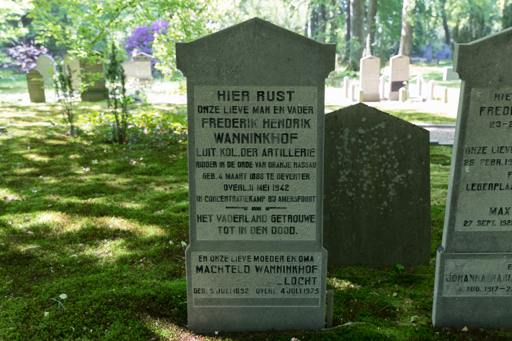 Dutch War Grave Epe #1