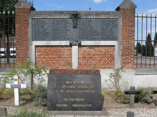 Monument Politieke Gevangenen Eeklo #2