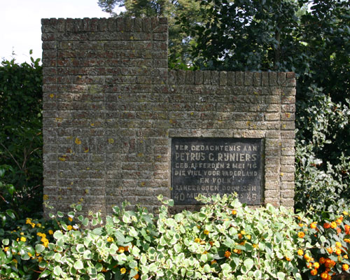 Monument Petrus G. Rijniers #1