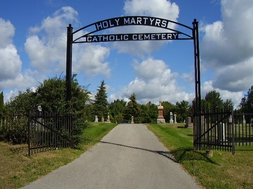 Commonwealth War Grave Holy Martyrs Catholic Cemetery #1