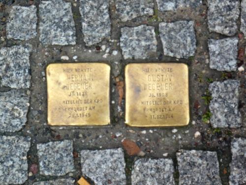 Stolpersteine Bersarinplatz #1