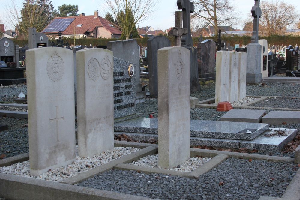 Commonwealth War Graves Herzele #2