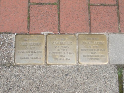 Stolpersteine Engelbosteler Damm 2