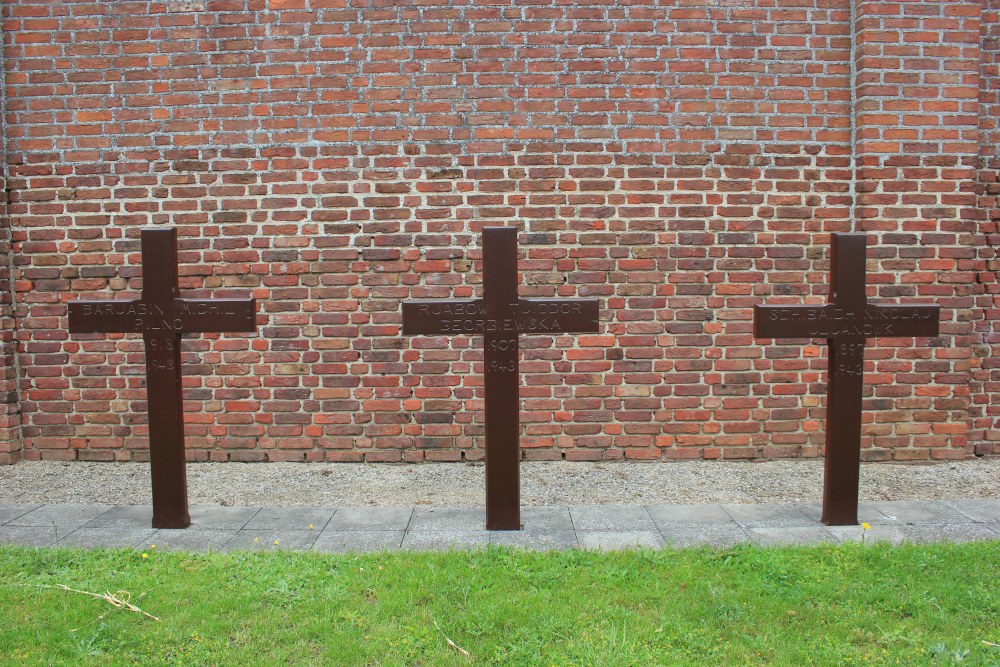 Russian War Graves Koersel #4