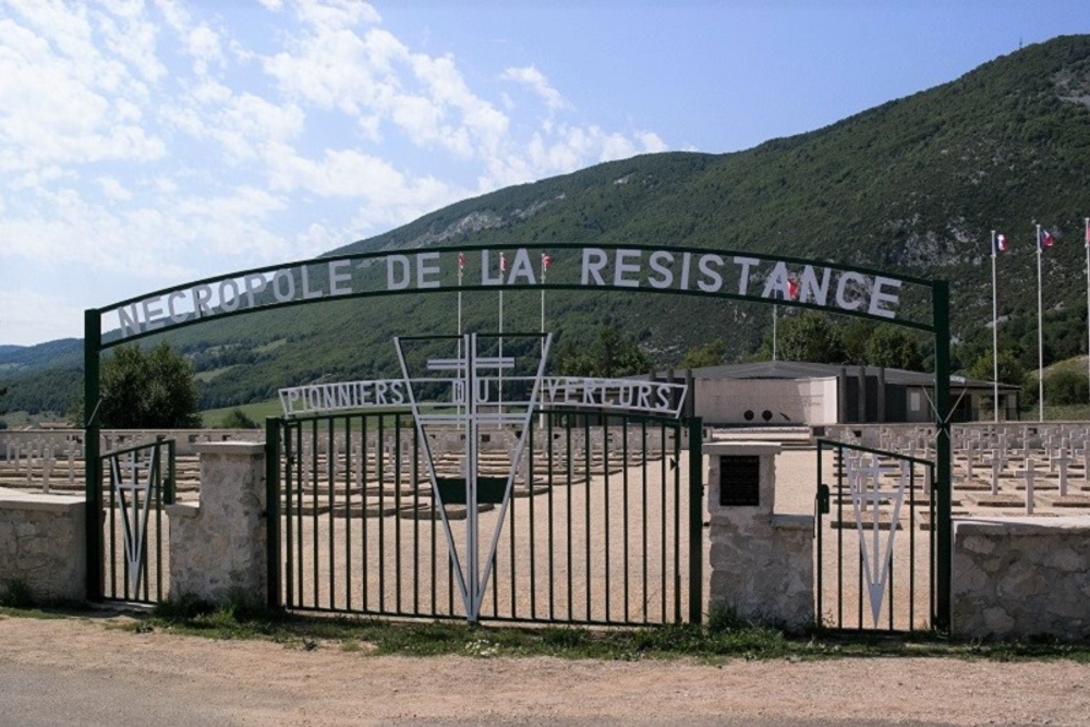 Franse Oorlogsbegraafplaats Vassieux-en-Vercors #3