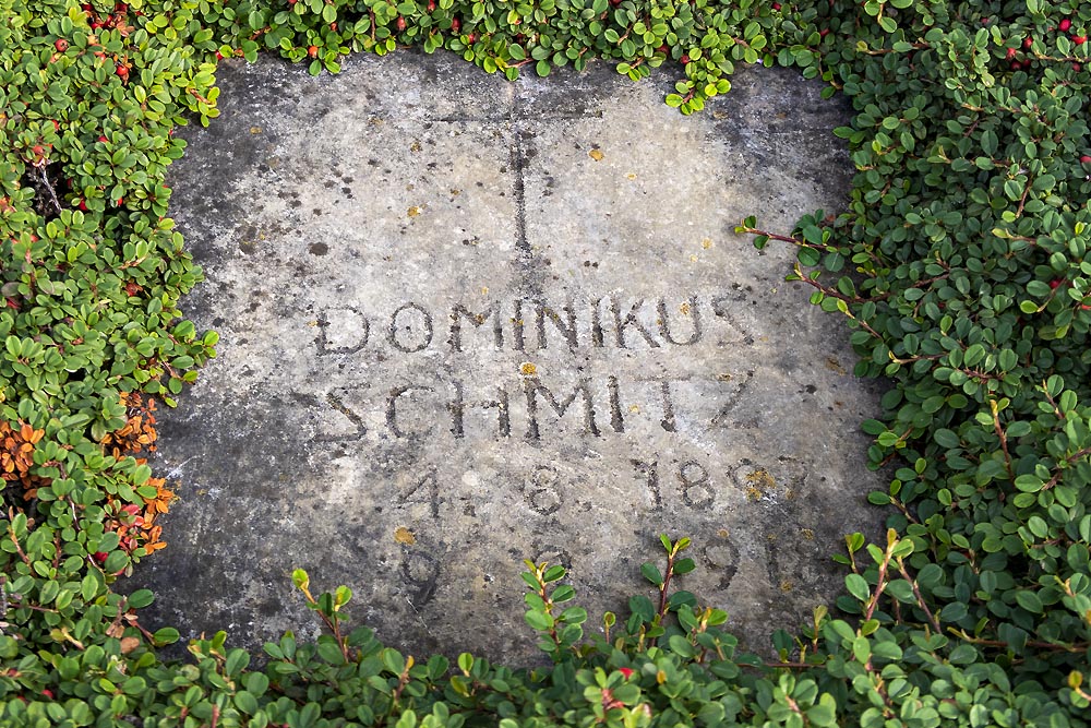 Duitse Oorlogsgraven en Monument Rurdorf #3