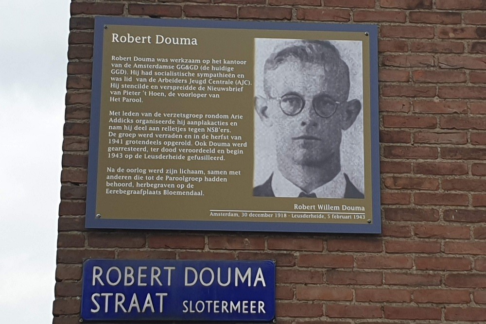 Memorial Plates Slotermeer Robert Doumastraat #1