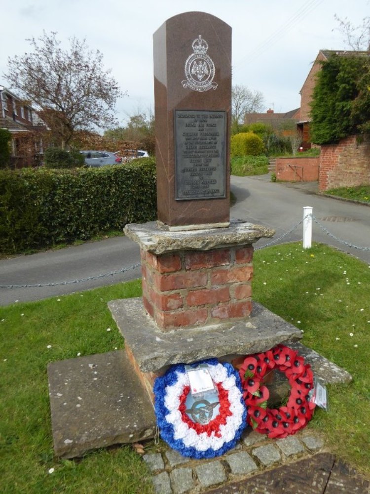 Memorial RAF Defford #1