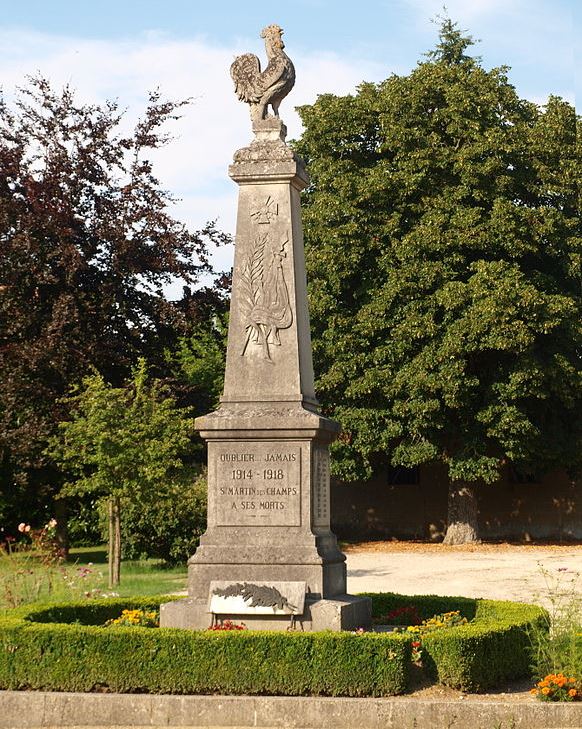 Oorlogsmonument Saint-Martin-des-Champs #1