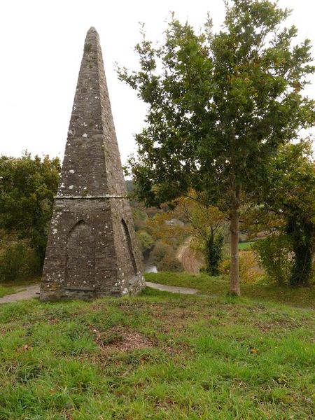 Herdenkings-obelisk Slag bij Waterloo