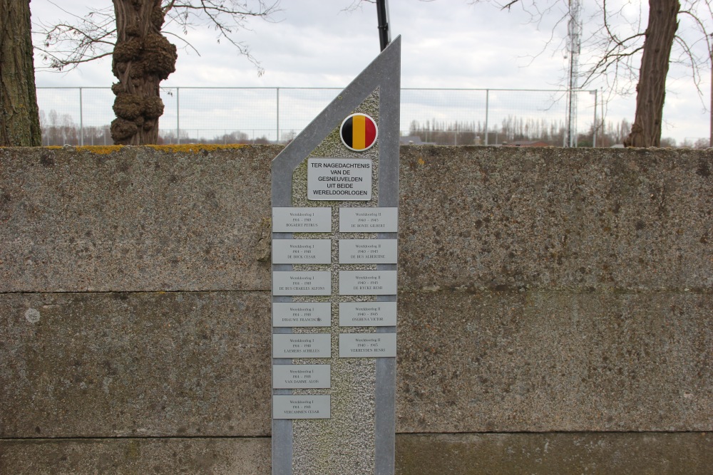 War Memorial Cemetery Hamme Zogge #2