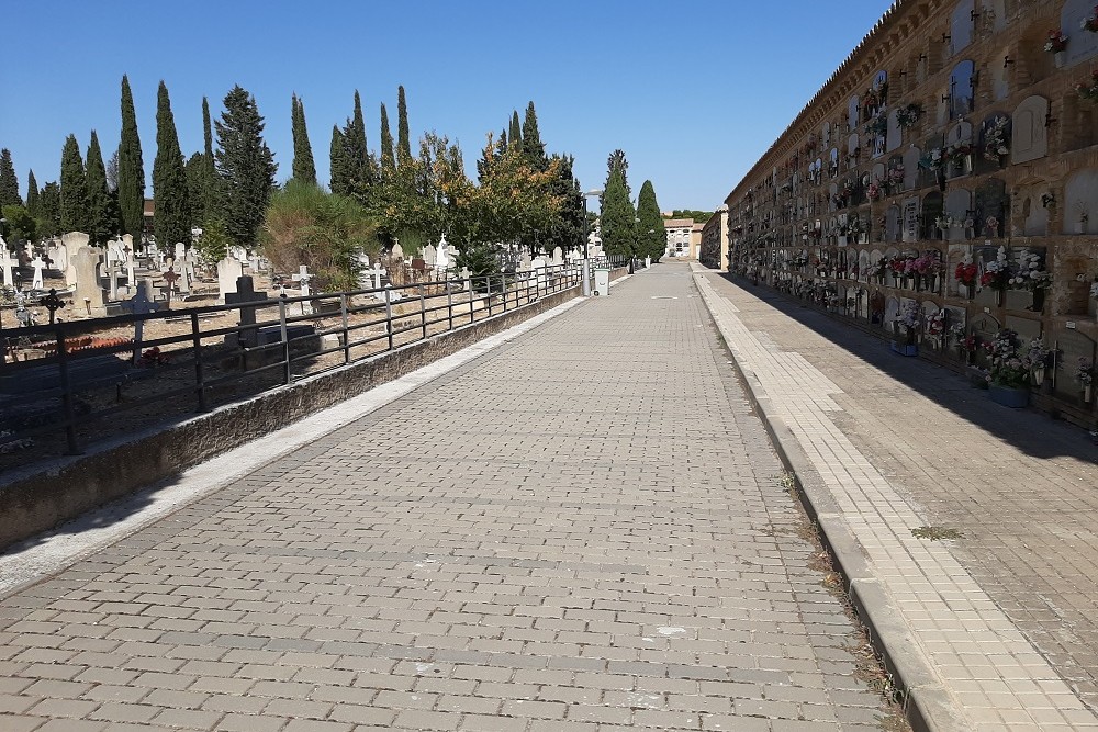 Former Mass Grave Cementerio de Torrero