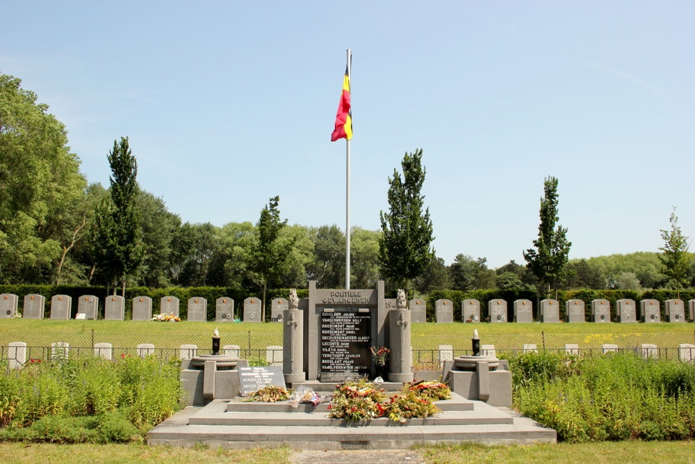 Monument Politieke Gevangenen De Panne #1