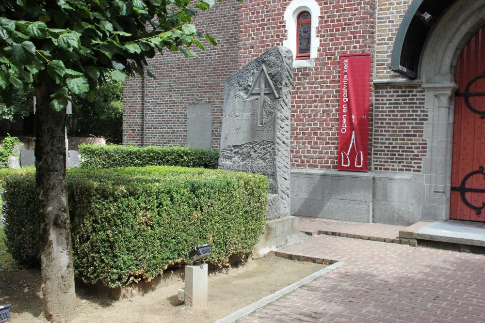 Belgian War Graves Deurle #1