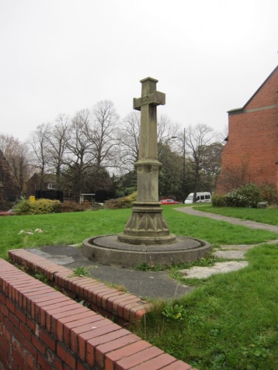 Oorlogsmonument Saltney #1