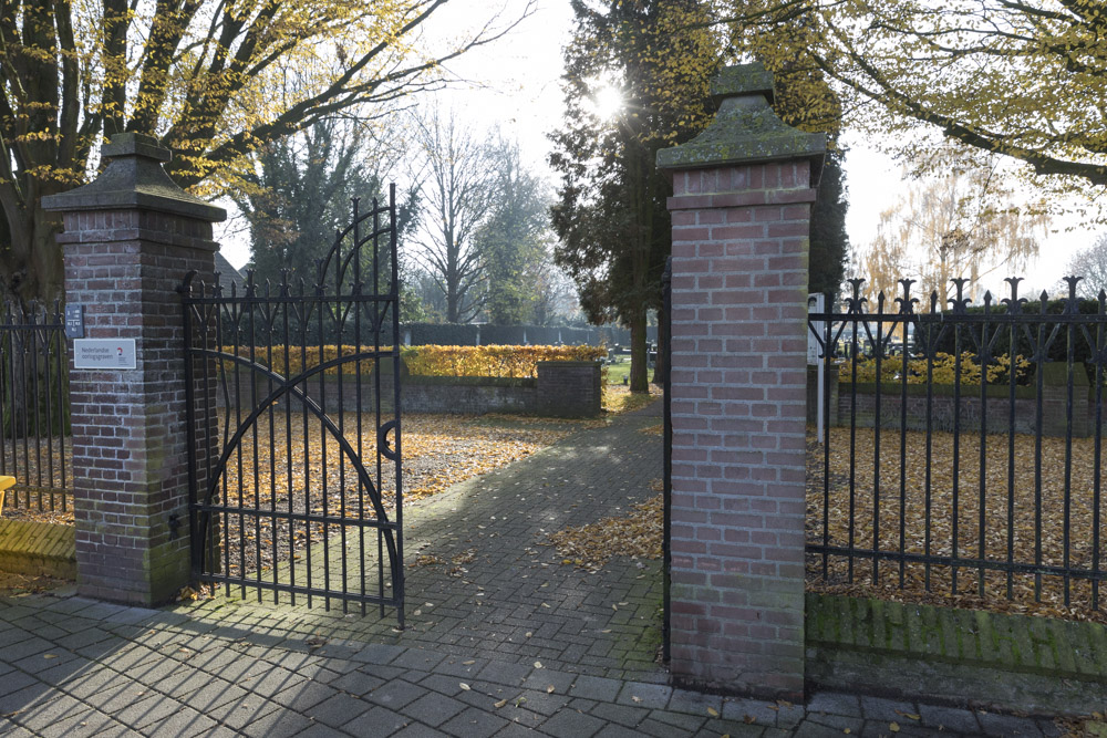 Nederlandse Oorlogsgraven RK begraafplaats Elst #5