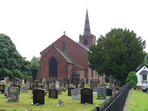 Oorlogsgraf van het Gemenebest St. John Churchyard