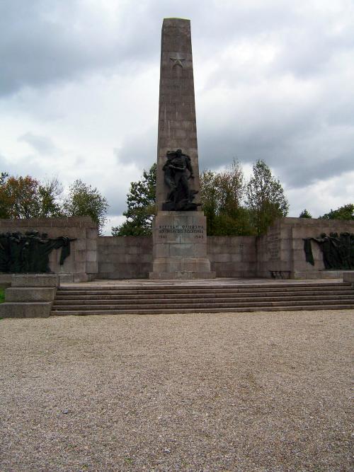 Sovjet Monument Mauthausen #3