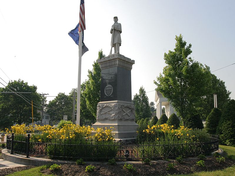 American Civil War Memorial Gray