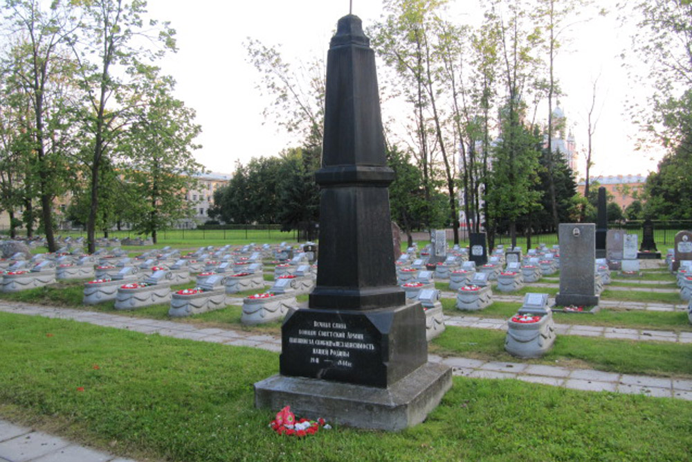 Militaire Begraafplaats Chesmenskoe #4