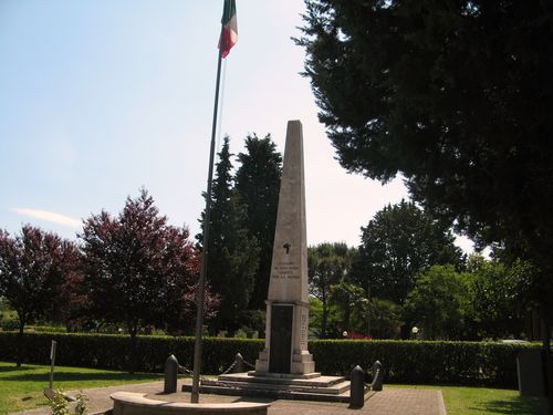War Memorial Costano #1