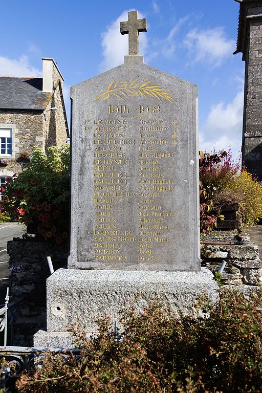 Oorlogsmonument Le Bodéo #1