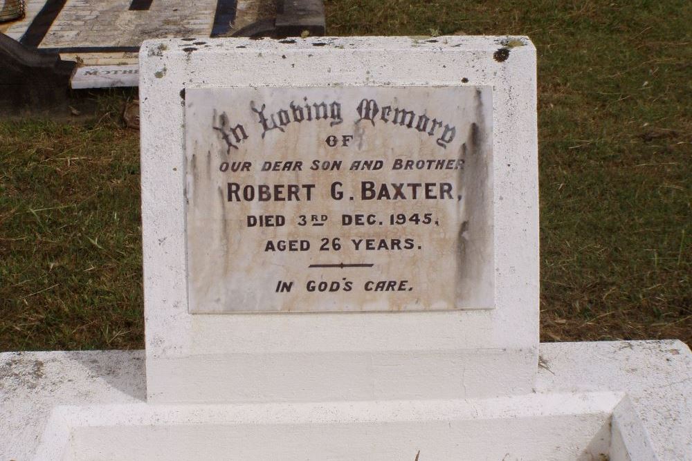 Commonwealth War Grave Murgon Cemetery