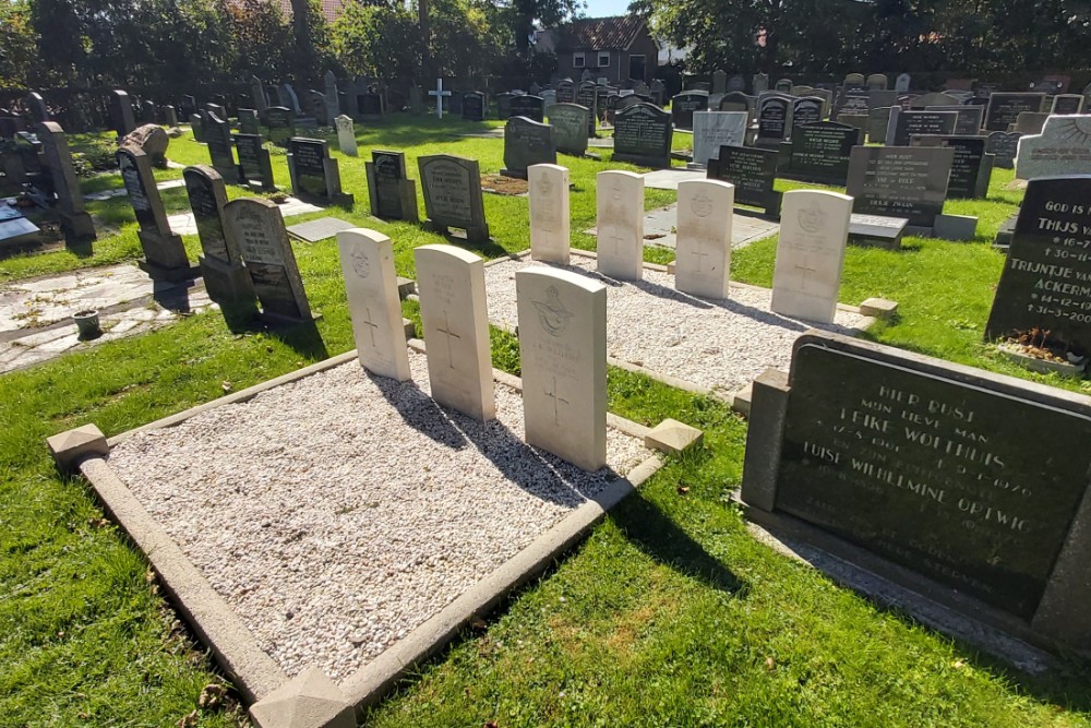 Commonwealth War Graves General Cemetery Stavoren #1