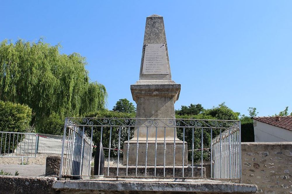 War Memorial Saint-Maime #1