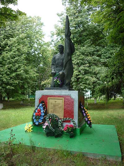 Mass Grave Soviet Soldiers Talyanky #1