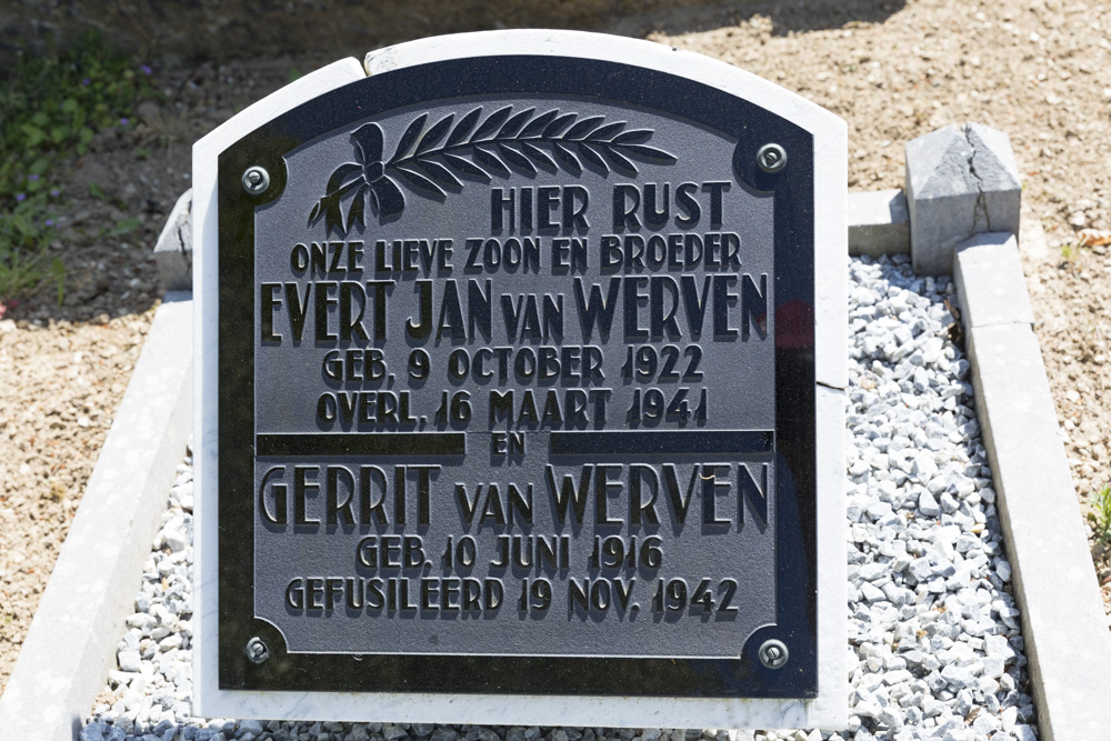 Dutch War Graves Terwolde #5