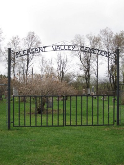 Commonwealth War Grave Pleasant Valley Cemetery